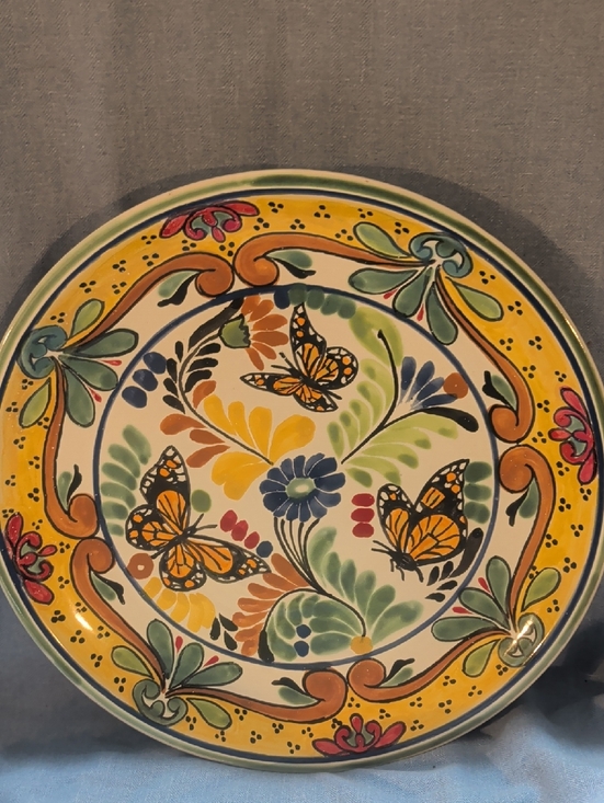 GORKY CERAMIC STUDIO Other - Gorgeous Butterfly Platter
